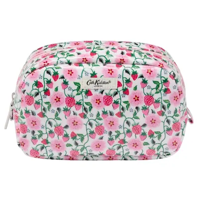 Heathcote & Ivory Cath Kidston Strawberry Wash Bag - image 1